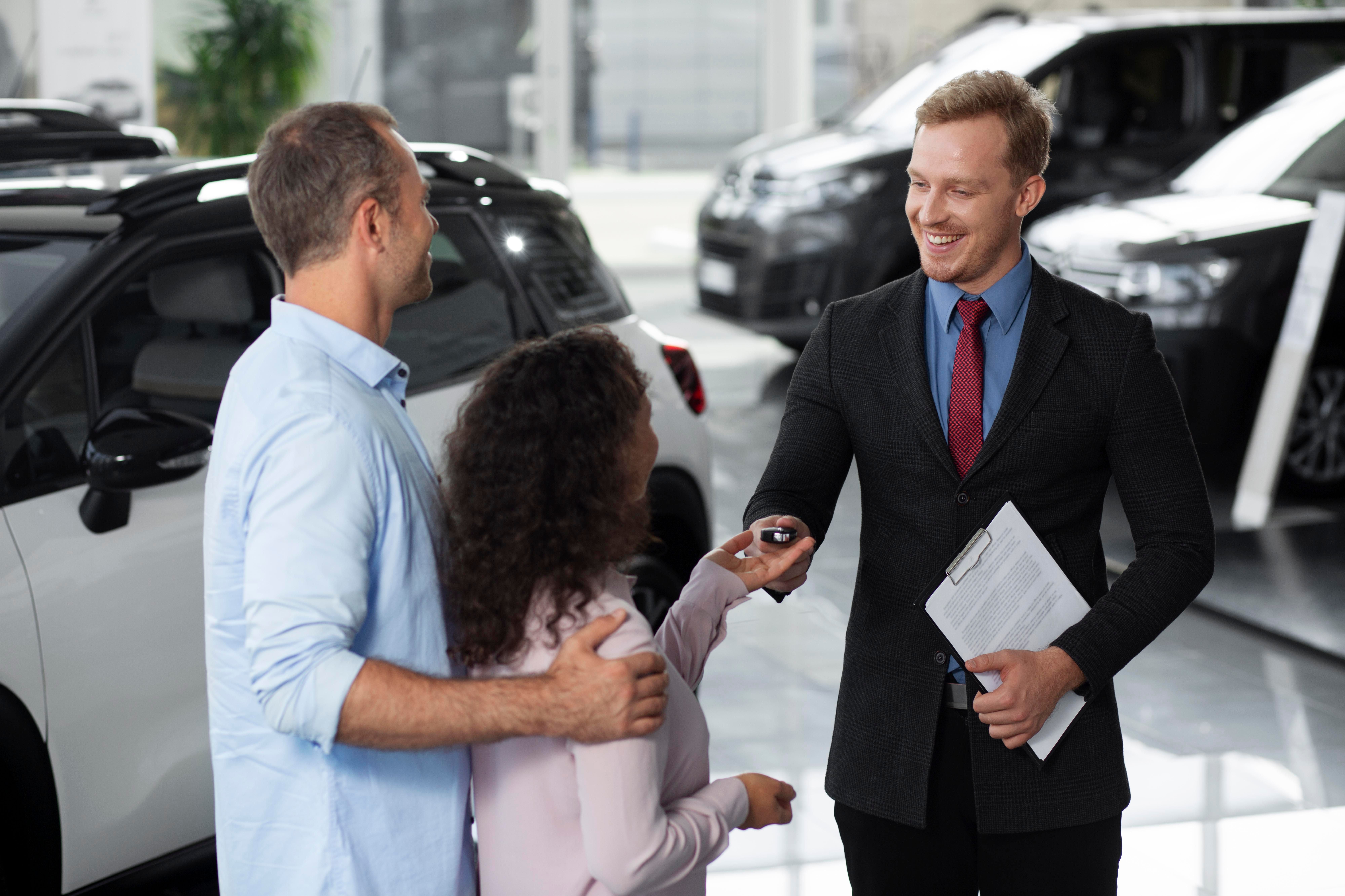 Why The Car Loan Lady Beats The "Corner Lot" Why The Car Loan Lady Beats The "Corner Lot"